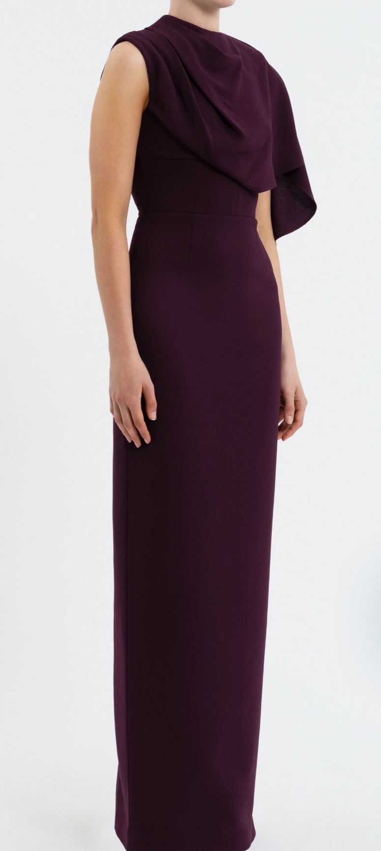 Syrah Gown