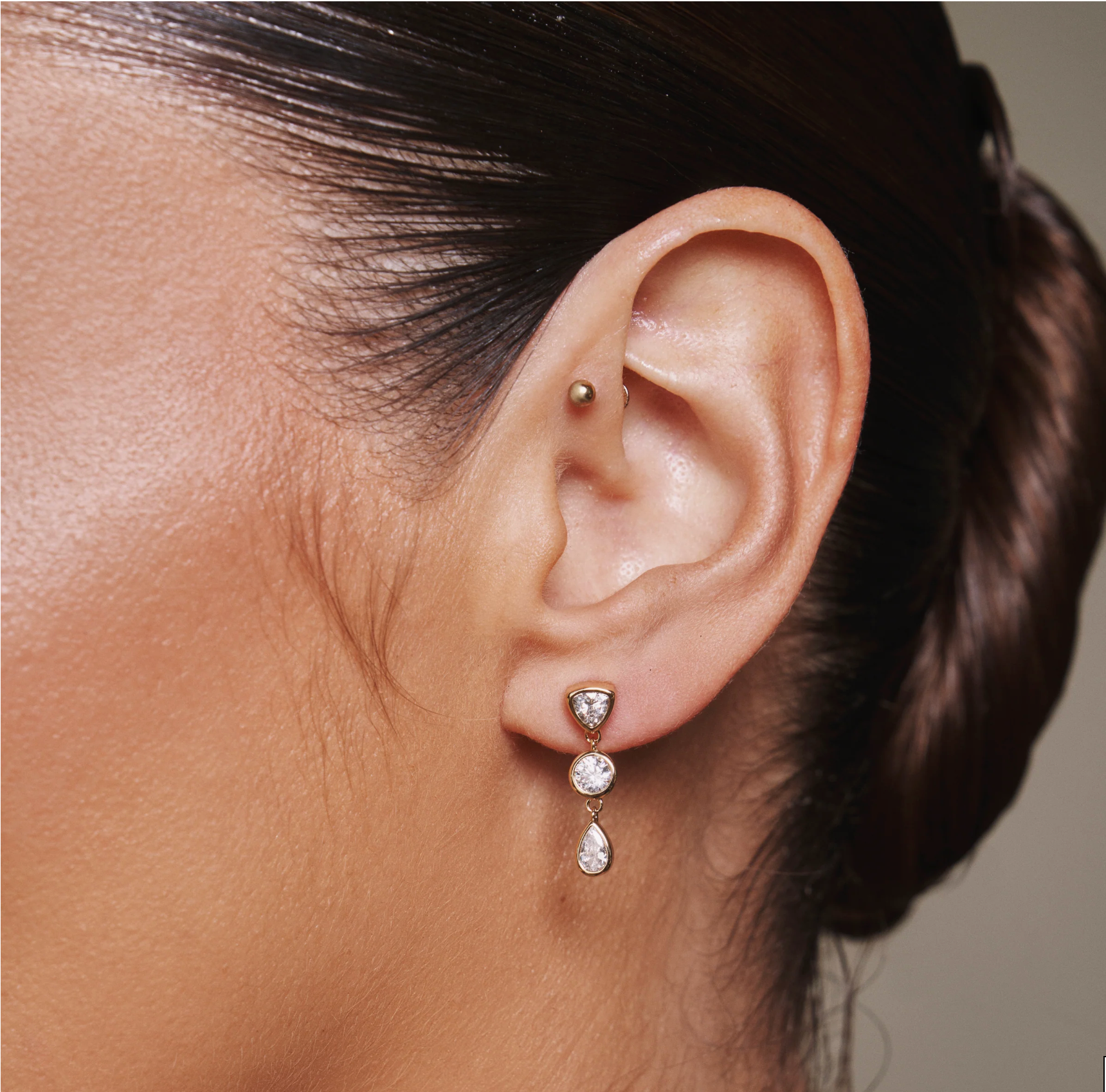Eraz Studs