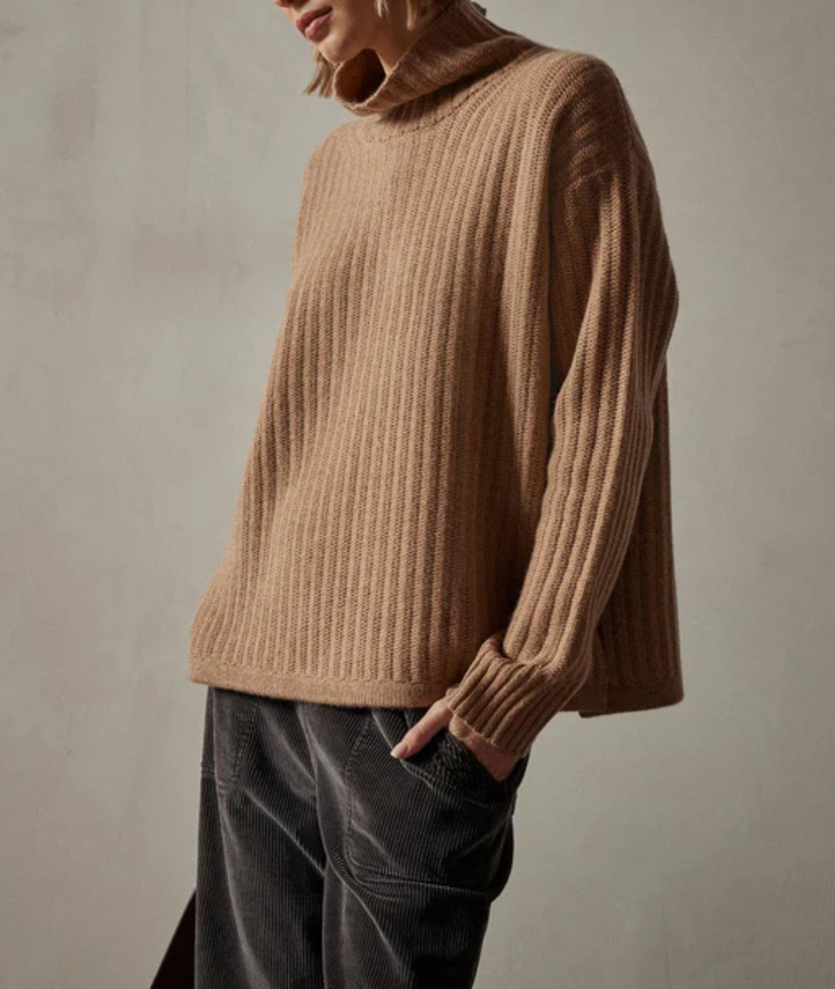 Cashmere Rib Funnel Neck