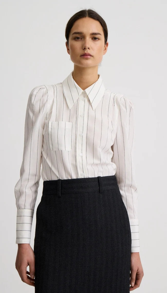 Neck Tie Box Pleat Shirt