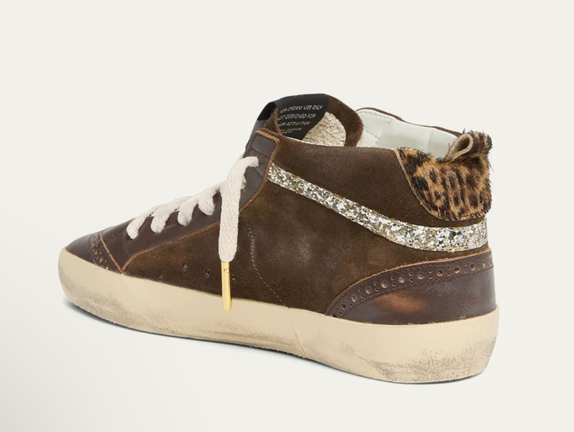 GOLDEN GOOSE